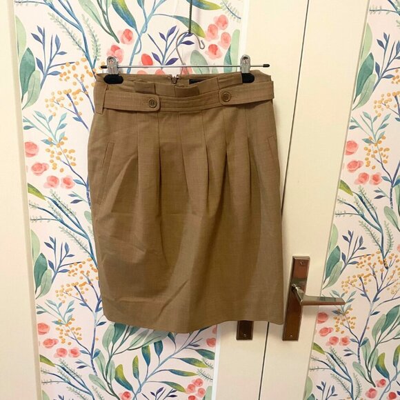 BCBG Camel Wool Blend High-Waisted Mini Skirt - Size 6 - Picture 2 of 8
